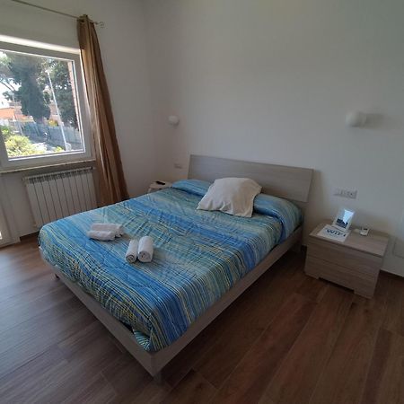 Viriamo House Roma Apartman Acilia Szoba fotó
