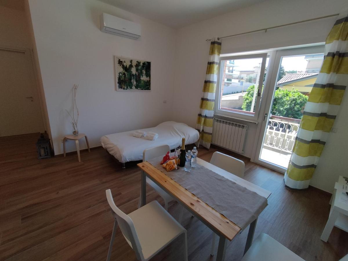 Viriamo House Roma Apartman Acilia Kültér fotó