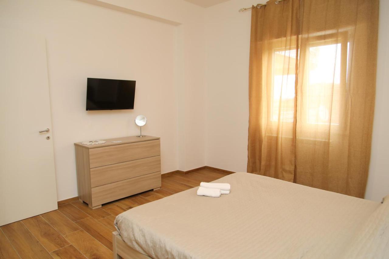 Viriamo House Roma Apartman Acilia Kültér fotó